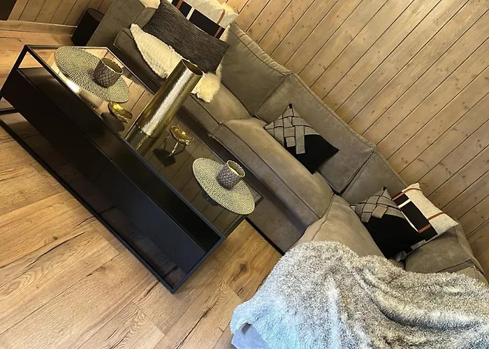 Luxueux 木屋 *